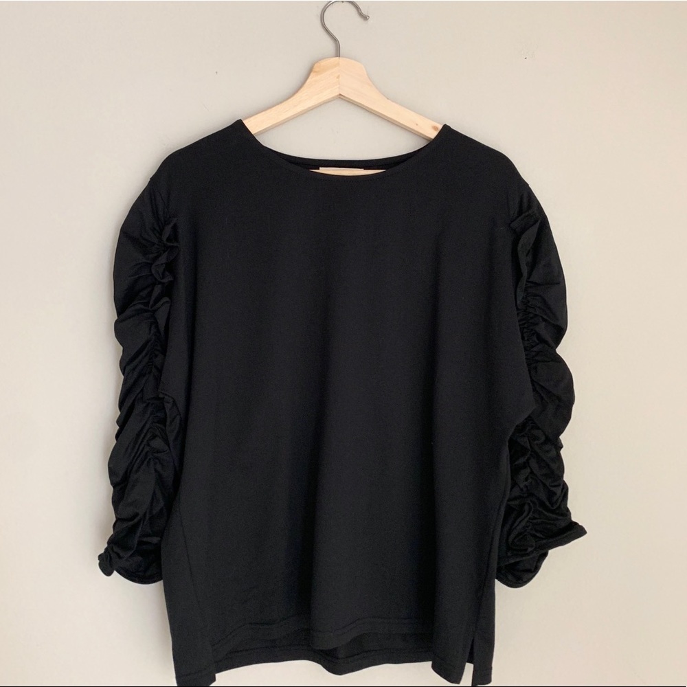 Anthropologie Mello Day Ruched Sleeve Black Top